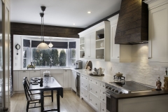 GL KITCHEN